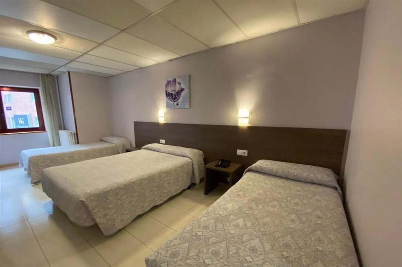 Somriu Hotel City M28 Andorra la Vella