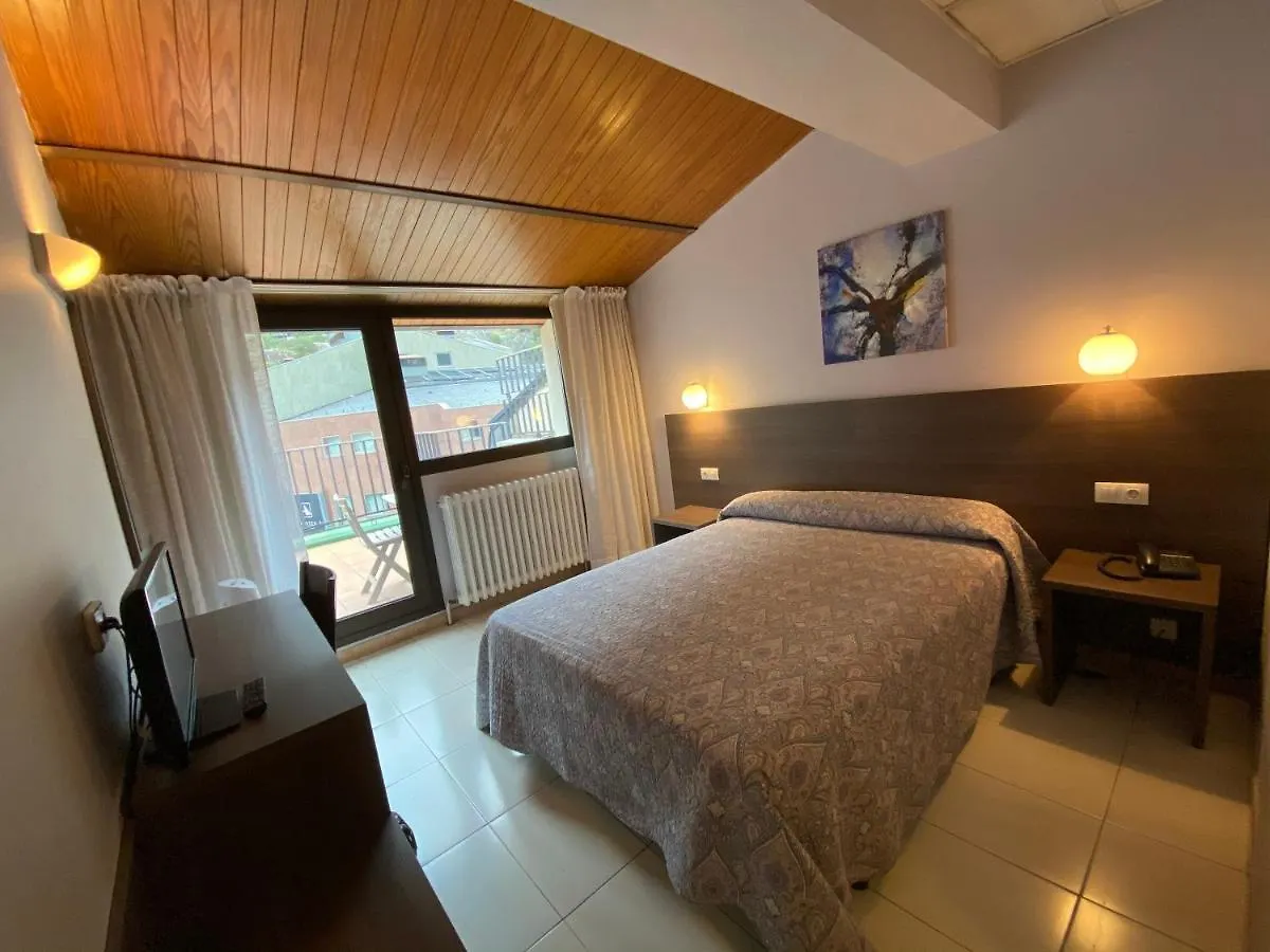 **  Somriu Hotel City M28 Andorra la Vieja Andorra