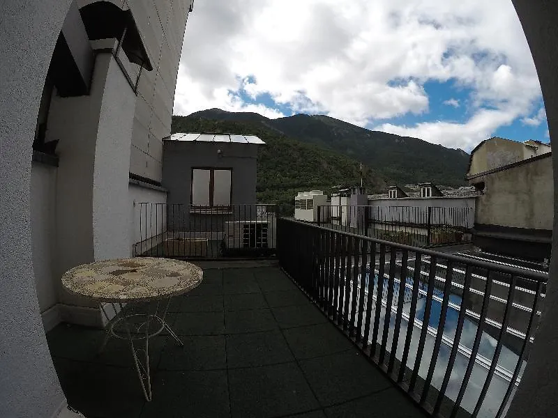 Somriu Hotel City M28 Andorre-la-Vieille