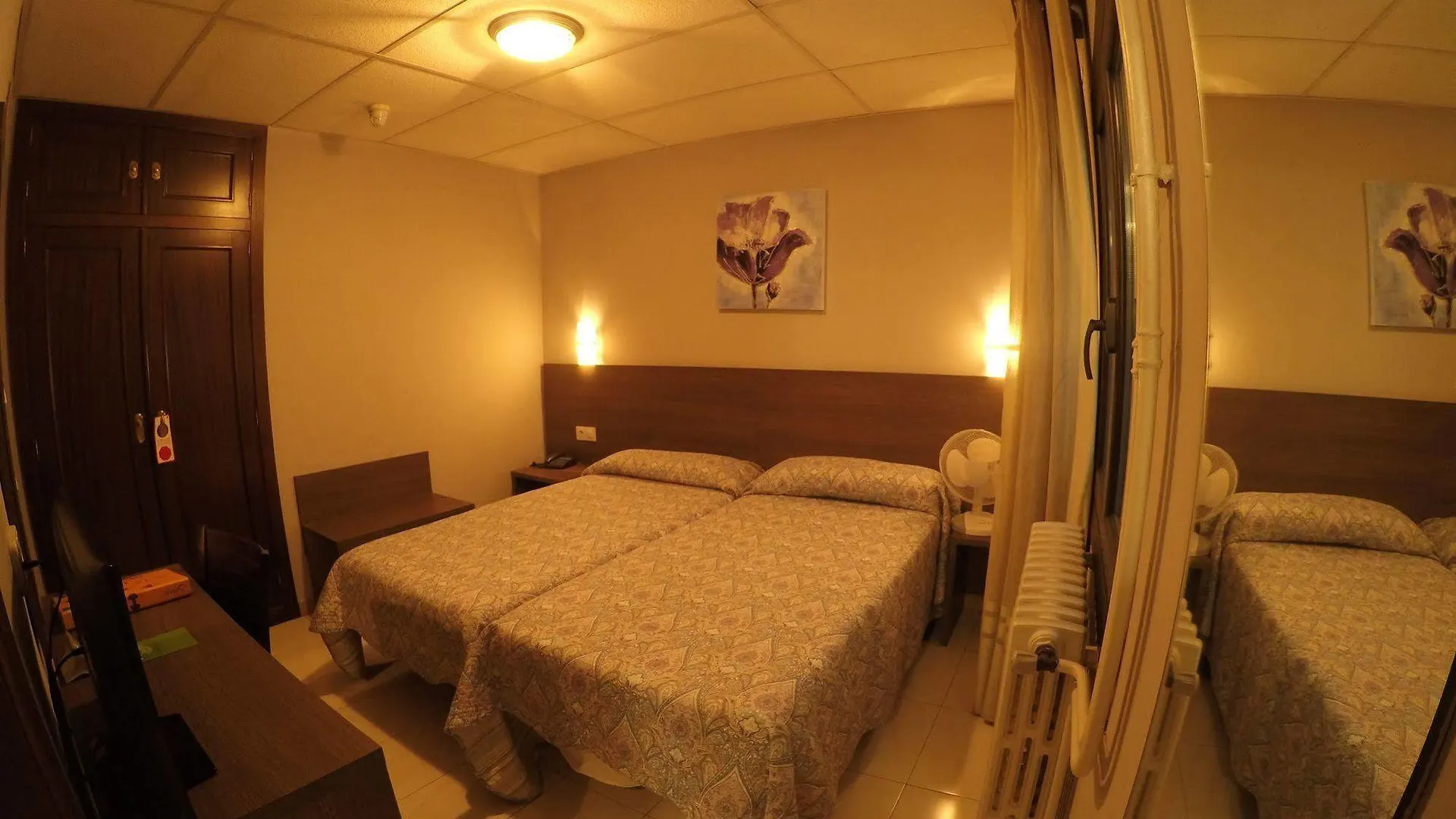 Somriu Hotel City M28 Andorre-la-Vieille