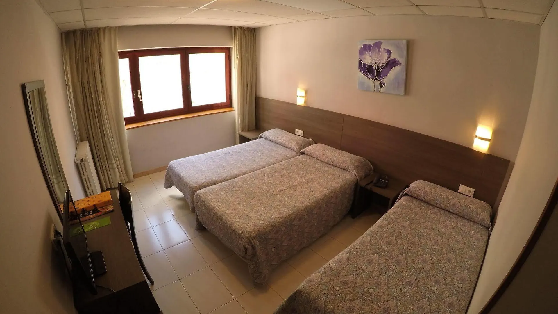 Somriu Hotel City M28 Andorre-la-Vieille